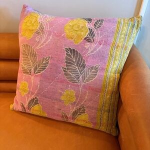 NWT Vintage One Of A Kind Sari Kantha Pillow-22in Pink/Yellow Floral
